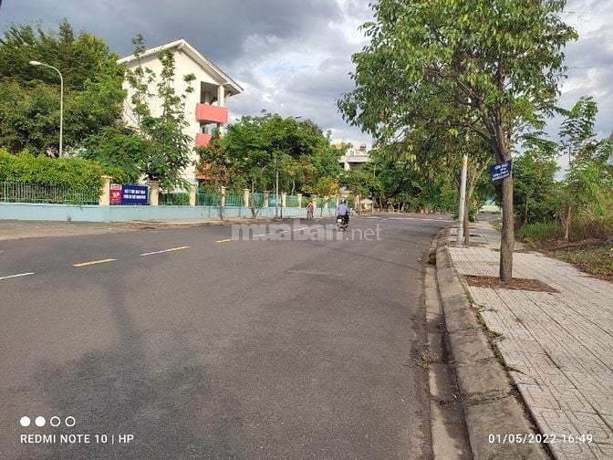 Đất nền khu dân cư Cát Lái 5x20 đường 12 thông thoáng 72tr /m sổ đỏ