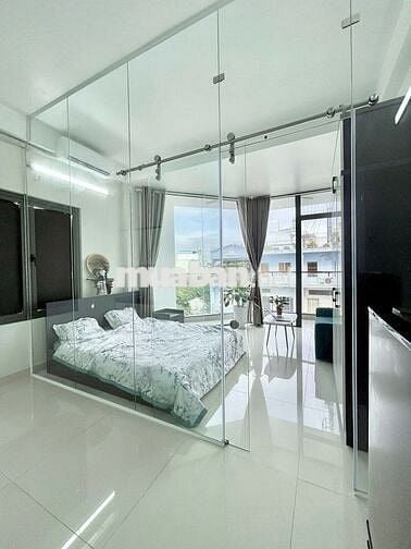 Căn Hộ 1PN 45m2_Balcony Lớn_Máy Giặt Riêng_Thang máy_Oto Tận nhà