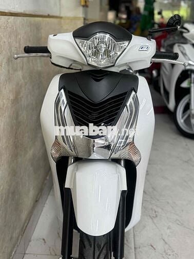 SH 150 khoá ga 2015 trắng mới keng 43E1-591.28