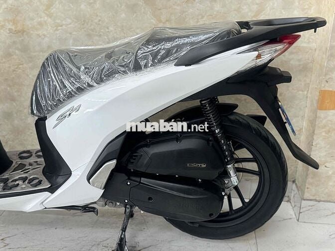 SH 150 khoá ga 2015 trắng mới keng 43E1-591.28