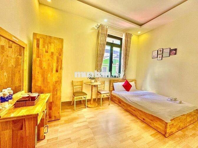 CHO THUÊ KHÁCH SẠN MẶT TIỀN THI SÁCH – GẦN CHỢ ĐÊM ĐÀ LẠT