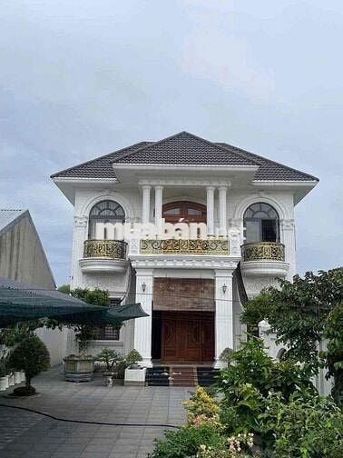 CẦN BÁN BIỆT THỰ SÂN VƯỜN KIỂU NHẬT TẠI ĐỊNH HOÀ BÌNH DƯƠNG