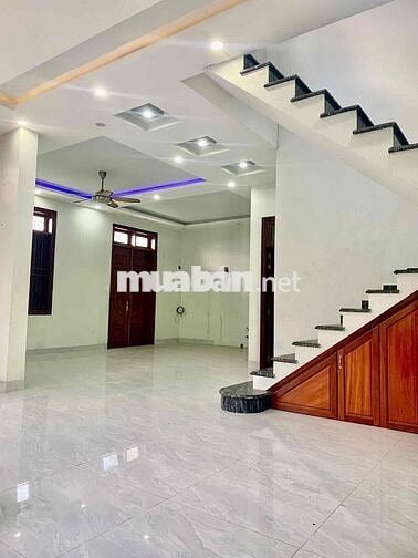 Cho thuê nhà & xưởng (470m2), phường Tân Hiệp, Biên Hoà, Đồng Nai.