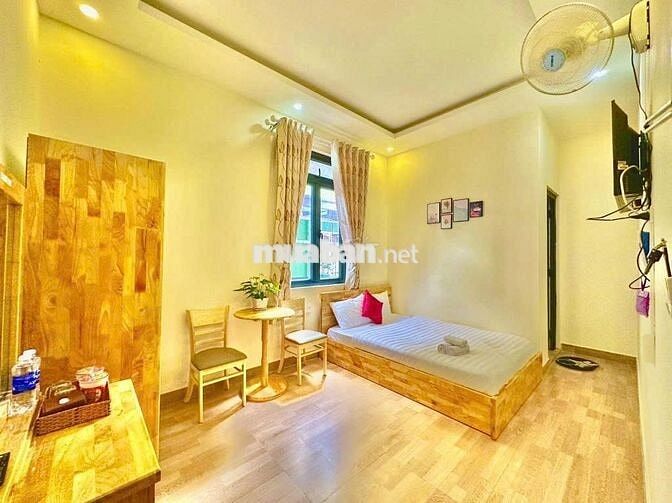 CHO THUÊ KHÁCH SẠN MẶT TIỀN THI SÁCH – GẦN CHỢ ĐÊM ĐÀ LẠT