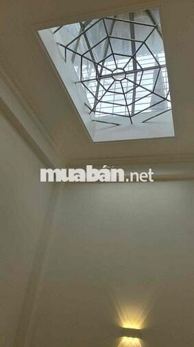 Cần bán nhà 108 bùi xương trạch- 40/45 4t