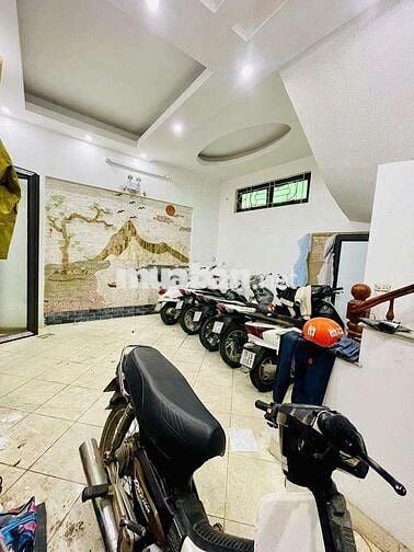 Nhà đẹp, đã có thu nhập , chủ cần tiền bán gấp