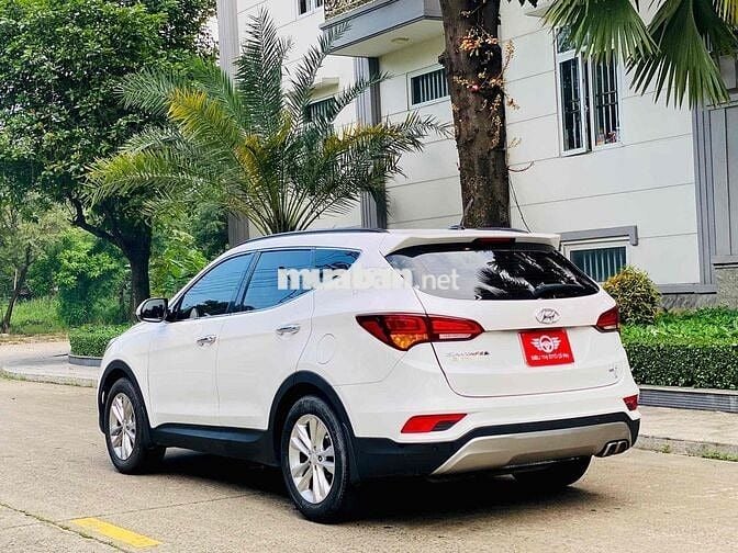 Hyundai Santa Fe 2*** km quá rẻ