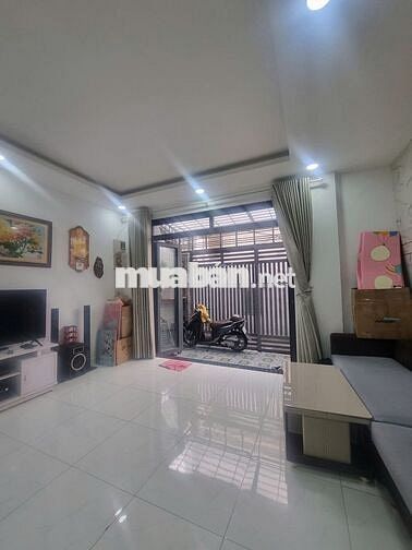 HOÀNG HOA THÁM-BÌNH THẠNH,3 TẦNG,56M2,SÁT HẺM XE HƠI,CHỈ HƠN 6T