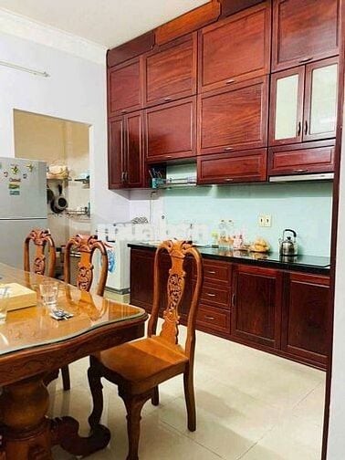 Bán nhà 4 tầng 2 mặt tiền HXH gần sát NTT Quận 7 - Giá chỉ 8 tỷ còn TL