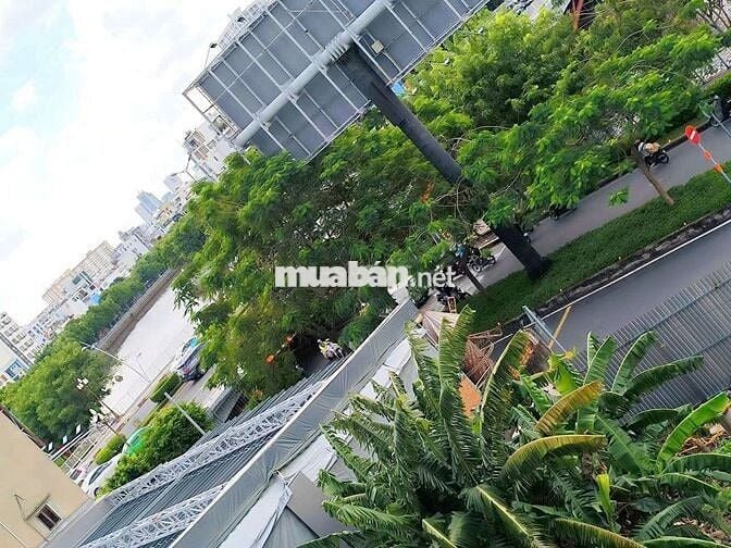 Căn hộ vị trí siêu đẹp mặt tiền đường Nguyễn Văn Trỗi, Phú Nhuận