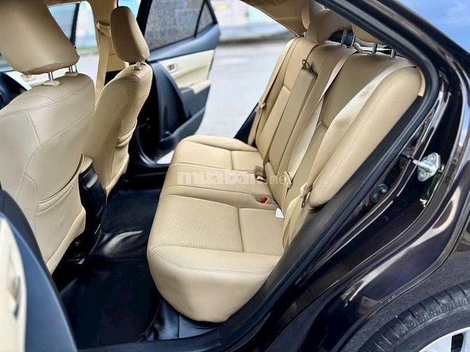 Siêu phẩm Toyota Altis 1.8E mode 2018 đẹp xuất sắc, cực chất