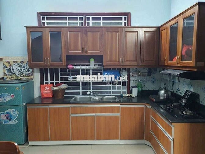 Bán nhà 4 tầng 2 mặt tiền HXH gần sát NTT Quận 7 - Giá chỉ 8 tỷ còn TL