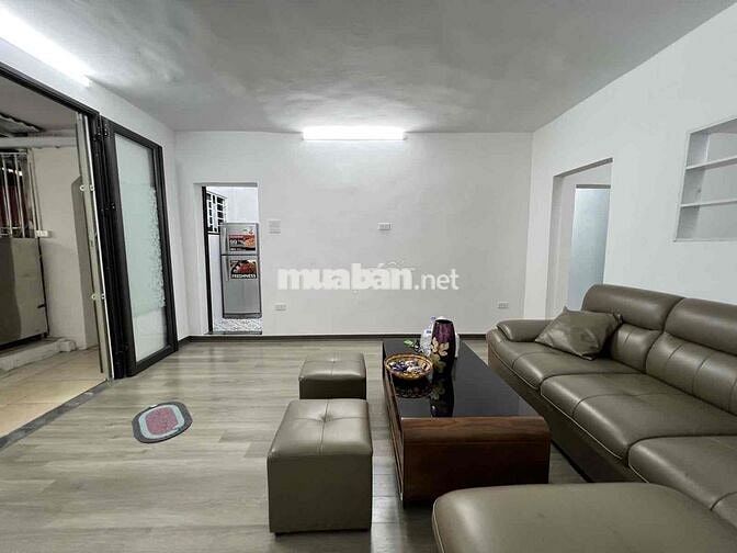 Nhà tập thể Hoàng Đạo Thành, 100m2, 3n 2vs. giá 4.85 tỷ