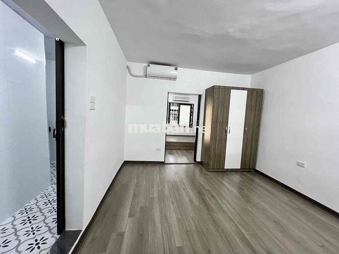 Nhà tập thể Hoàng Đạo Thành, 100m2, 3n 2vs. giá 4.85 tỷ