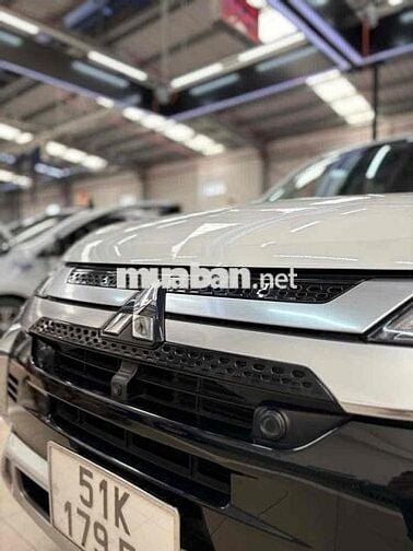 Mitsubishi Outlander 2022 Premium - 26000km