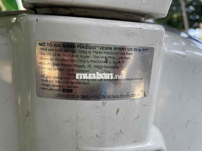Vespa Sprint 3V 2015 màu độc nhất vô nhị