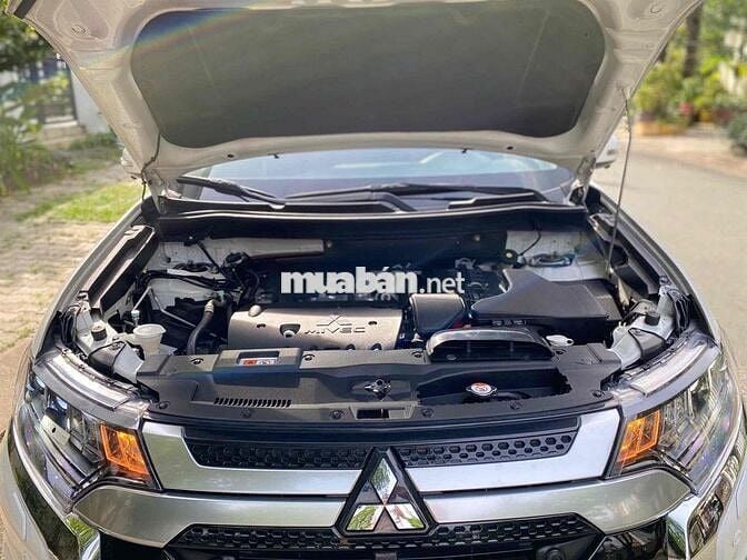 Mitsubishi Outlander 2022 Premium - 26000km