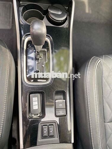 Mitsubishi Outlander 2022 Premium - 26000km