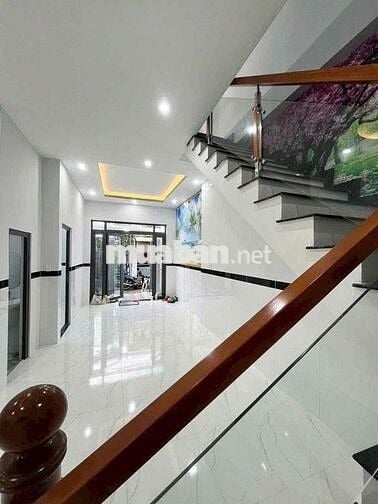 Bán 4 Căn Nhà Liền Kề - Sang Trọng Vừa Hoàn Thiện P. Tân Vạn