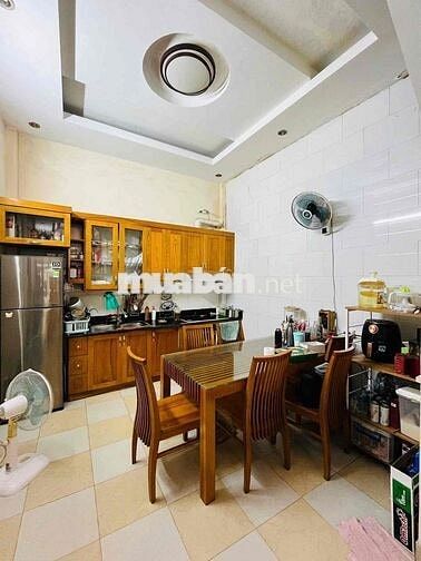 Có 102! Nhà đẹp Khương Đình dân xây, ngõ 3m, ngõ thông. 47mx4T. 7,8ty