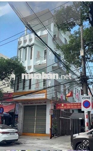 Cần bán nhà 2 mặt tiền 4 tầng trung tâm hoàng diệu quận Hải Châu