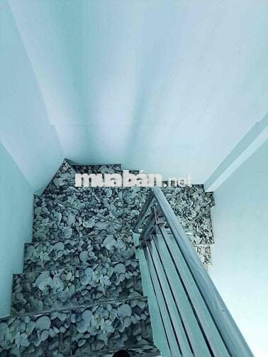 Không xem là tiếc! Nhà phố Quận 6 giá 4.xx tỷ, thương lượng nhẹ.