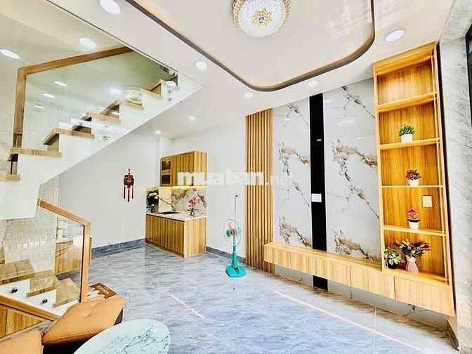 NHÀ ĐẸP - 2 TẦNG - SÁT BÊN HẺM XE TẢI - TRUNG TÂM QUẬN 6 - GẦN 25M2 -