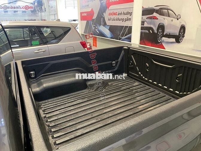 Toyota Hilux 2025 2.4L 4x2 AT