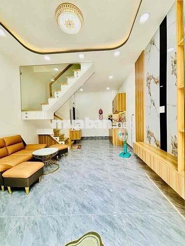 NHÀ ĐẸP - 2 TẦNG - SÁT BÊN HẺM XE TẢI - TRUNG TÂM QUẬN 6 - GẦN 25M2 -