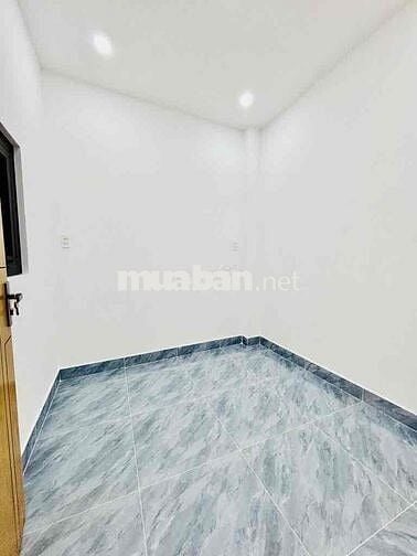 NHÀ ĐẸP - 2 TẦNG - SÁT BÊN HẺM XE TẢI - TRUNG TÂM QUẬN 6 - GẦN 25M2 -