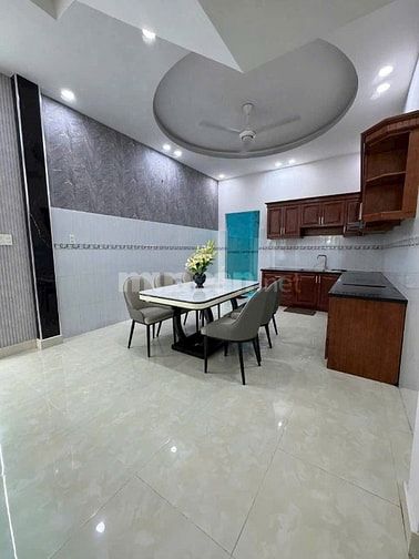 Bán gấp nhà Phan Huy Ích, p14, Gò Vấp, giá mềm chỉ 2,15 tỷ, sổ riêng