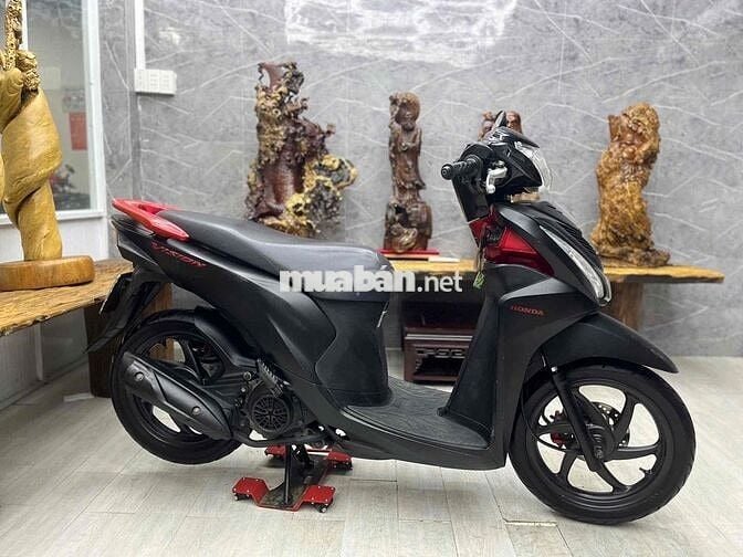 Vision đẹp, máy êm zin thì thầm bao vọt biển SG
