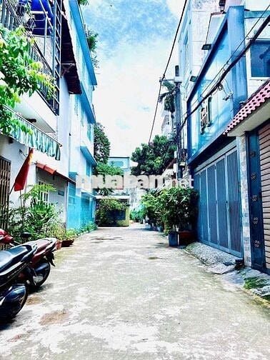 Cho THUÊ HẺM 6 M đường Dương Đức Hiền : 4 x 13 M đúc 1 Lầu