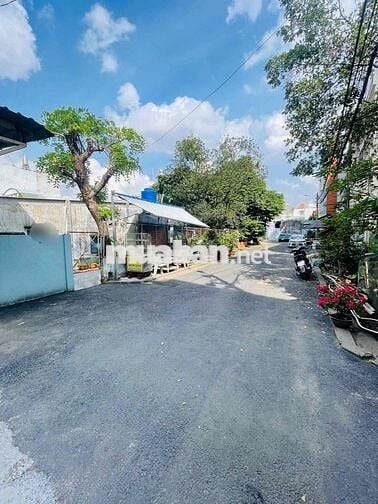 Bán Nhà Cấp 4. hẻm xe tải. p8. 6x12. quá đẹp ạ