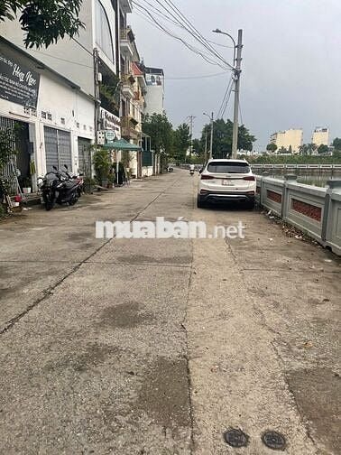 Cần bán gấp nhà Ngọc Thụy 40m dân xây công năng 3 Pn giá 6ty có TL
