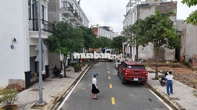 BÁN CĂN NHÀ PHỐ 70M2 MIẾU ÔNG CÙ, NHỈNH 2 TỶ, SHR SANG TÊN NGAY