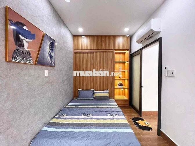 Bán Nhà ngay Trường Nguyễn Du p11. đường Thống Nhất. 7x5. trệt lầu.