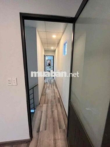 Cho THUÊ HẺM 6 M đường Dương Đức Hiền : 4 x 13 M đúc 1 Lầu