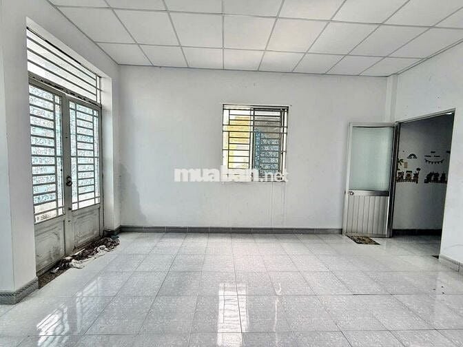 Bán nhà Mặt Tiền Đường Nguyễn Thị Thơi gần chợ Giãn Dân. Giá : 6,29 tỷ