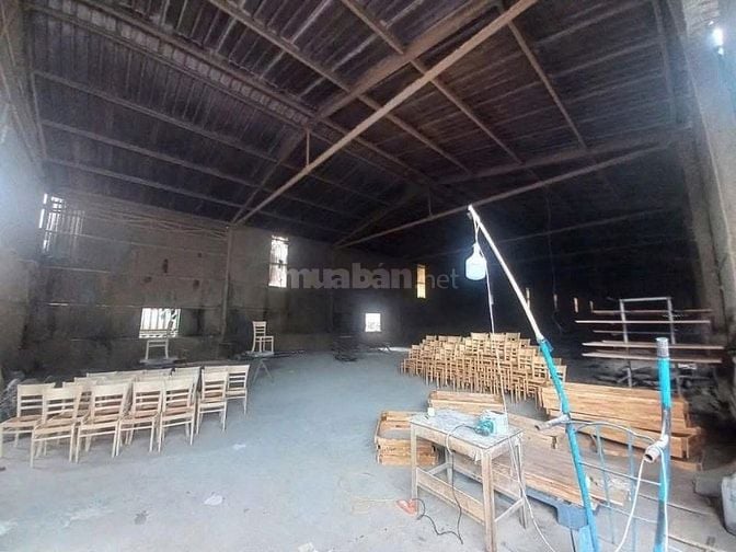 Cho thuê kho xưởng 2000m2 Nguyễn Xiển, P. Long Bình, Q9, đường xe cont