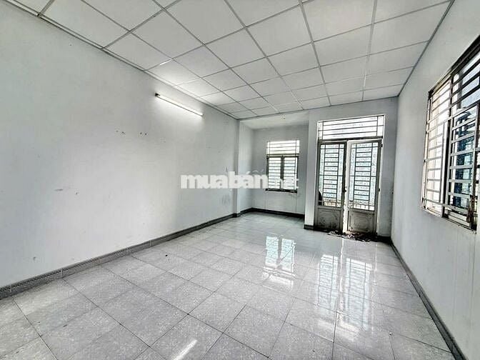 Bán nhà Mặt Tiền Đường Nguyễn Thị Thơi gần chợ Giãn Dân. Giá : 6,29 tỷ