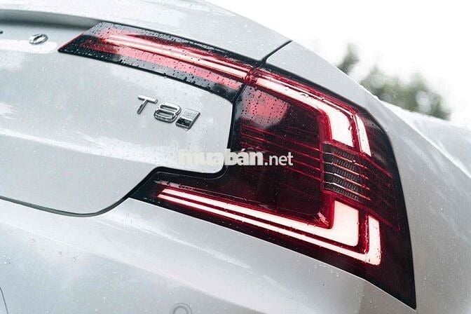 Volvo S90 2024 T8 - Trắng Đen - Siêu lướt 3.500 km