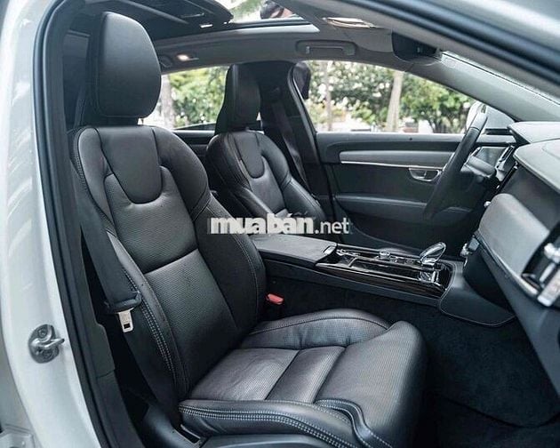 Volvo S90 2024 T8 - Trắng Đen - Siêu lướt 3.500 km