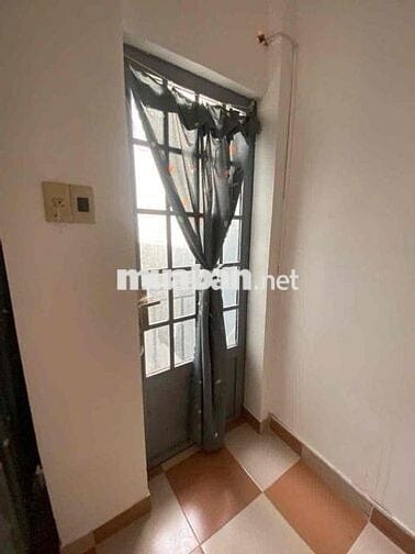 NHÀ 2 PN, 3WC, CÓ SẴN MÁY LẠNH