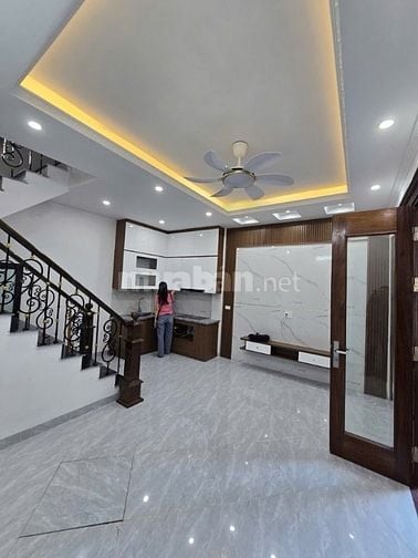 BẮC TỪ LIÊM,P.ĐÔNG NGẠC: KHÔNG CÓ CĂN THỨ 2 BÁN, 1 NHÀ RA PHỐ, ÔTÔ 
