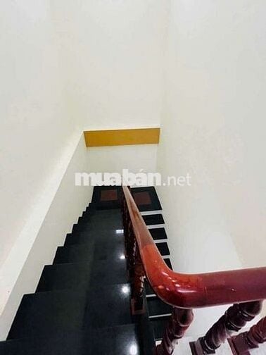 CHO THUÊ NHÀ 2 LẦU 5PN KHU VĂN HÓA TÂY ĐÔ FULL NỘI THẤT GIÁ 12TR