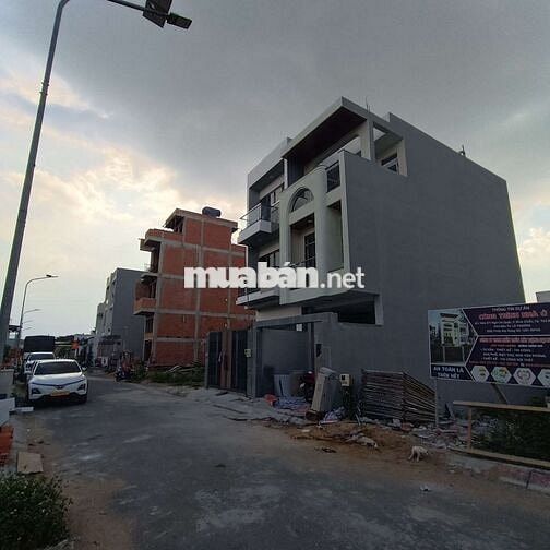 Bán Đất KDC Ngô Chí Quốc Ngay Chợ