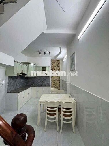 nhà hẻm xe hơi ,ngay siêu thị lotte Gò Vấp ,cho thuê giá rẻ