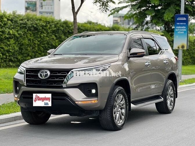 Toyota Fortuner 2.7L 2022 - 56000 km