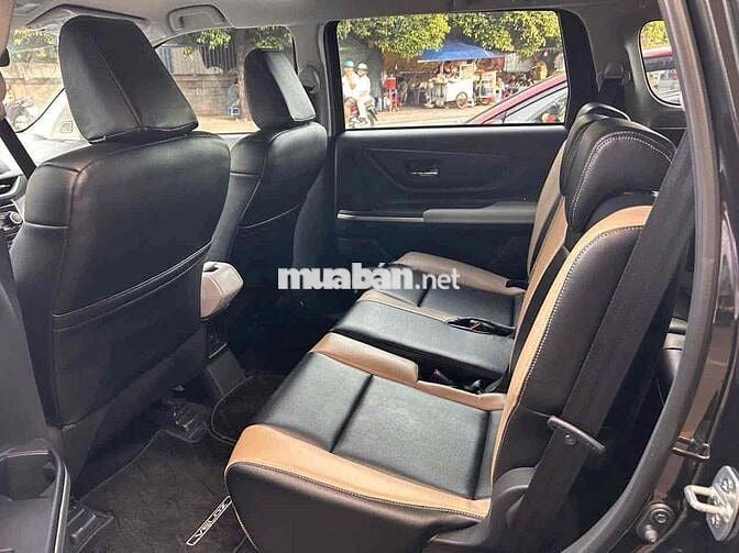 Toyota Veloz Cross Top 2025 odo 3.100Km Xe hãng